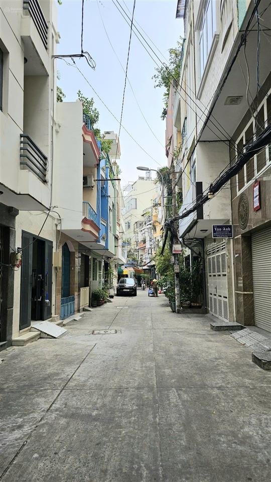 Bán nhà mặt tiền kinh doanh khánh hội giao mặt tiền đường số q4 đúc 4 tấm có 11.7 tỷ