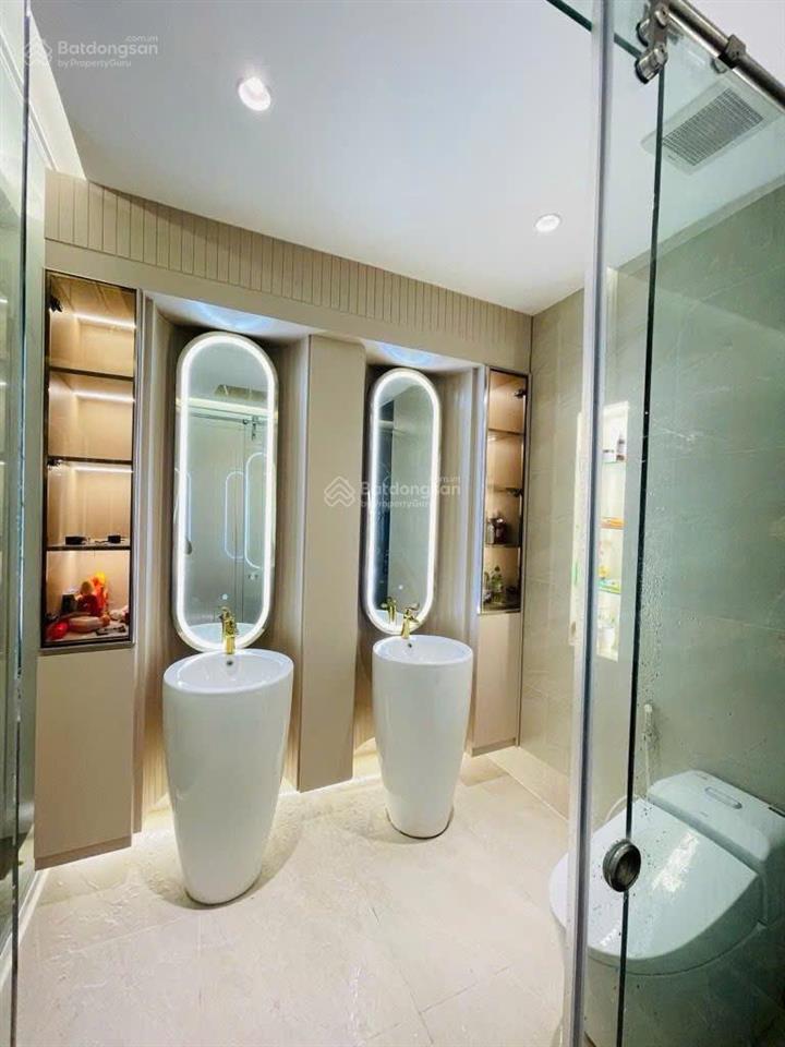 Bán nhà mặt tiền kinh doanh ngang 4 dài 22 siêu đẹp 6 tấm tân quy q7