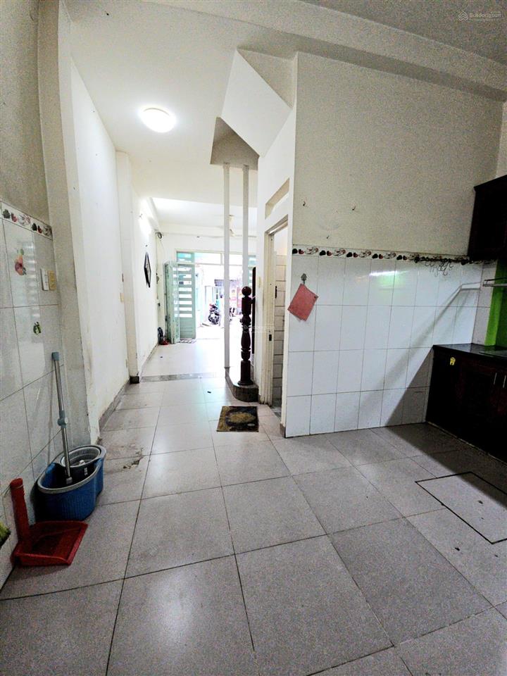 Bán nhà mặt tiền kinh doanh tân vĩnh quận 4 có 11 tỷ có dòng tiền đúc 5 tấm