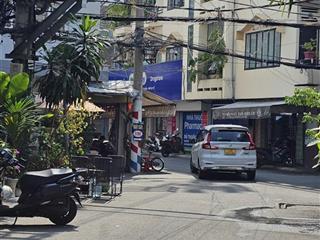 Mặt tiền kinh doanh khánh hội q4 ngang 4,5 dài 10  3 tấm có 12 tê