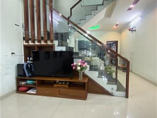 Đi định cư bán nhà 3 tầng mt đường nguyễn sắc kim , p hoà xuân gần sát võ chí công  6.9 tỷ