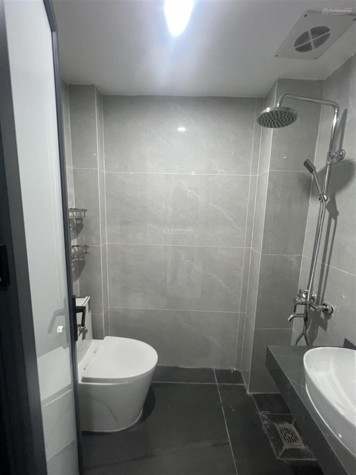 Cho thuê gấp cc mini 1pn, 1wc, 30m2, 4,8 triệu, tại võ chí công, tây hồ, hà nội