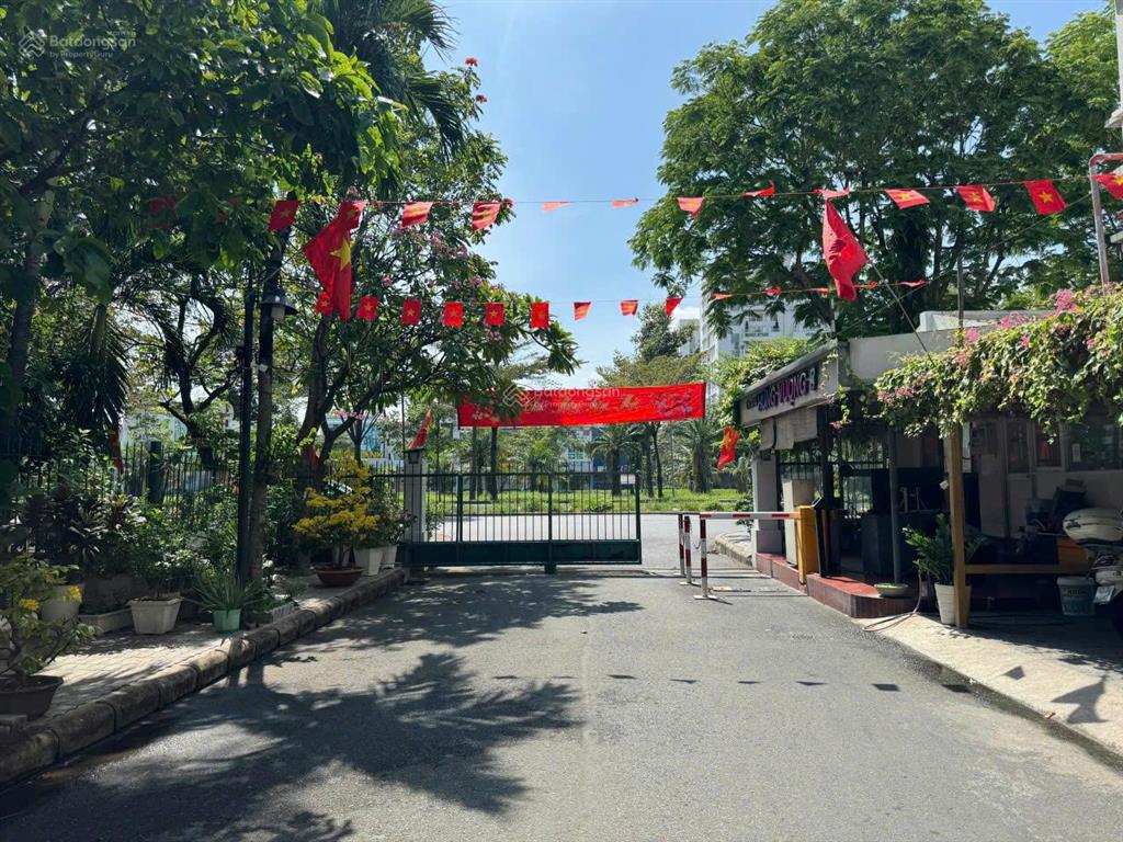 Bán nhanh căn hộ hưng vượng 3 block c, view công viên nội khu, pmh q7