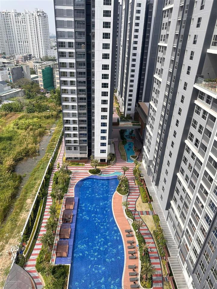 Chính chủ gửi bán căn 2pn 85m2 nhà thô celesta rise  giá tốt