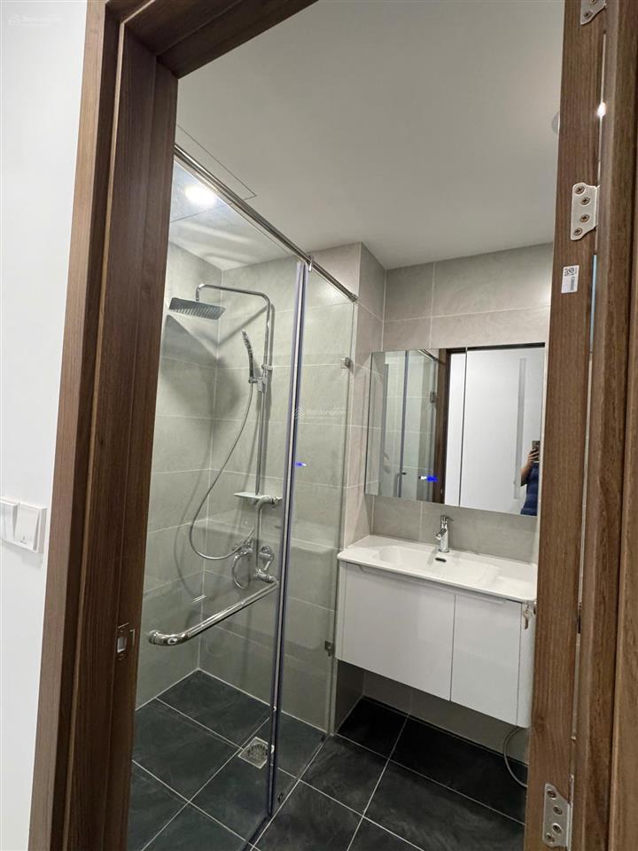 Chính chủ gửi thuê căn hộ celesta 2pn 2wc full nt cao cấp