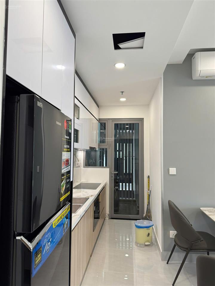 Chính chủ gửi thuê căn hộ celesta 2pn 2wc full nt cao cấp