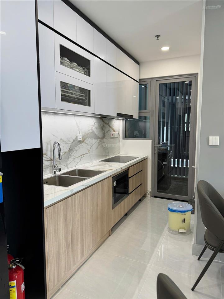 Chính chủ gửi thuê căn hộ celesta 2pn 2wc full nt cao cấp