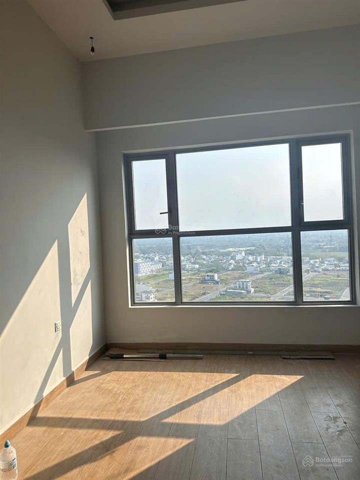 Chính chủ gửi bán căn hộ 3pn celesta rise view hồ bơi htcb