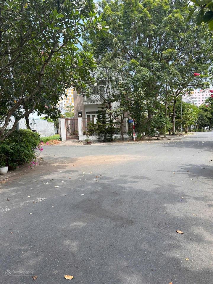 Chính chủ gửi bán lô đất biệt thự view sông kdc conic 13b bình chánh