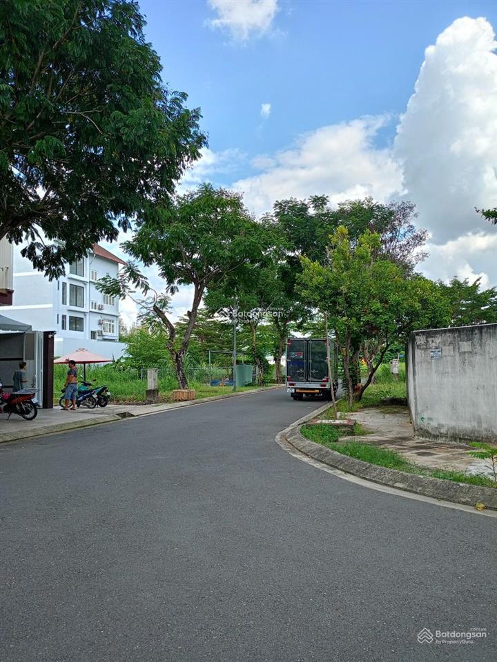 Chính chủ gửi bán lô đất biệt thự view sông kdc conic 13b bình chánh