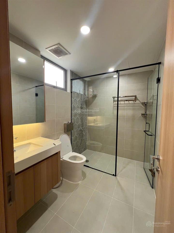 Chính chủ gửi bán căn hộ 3pn celesta rise nhà mới 100% full nội thất cao cấp