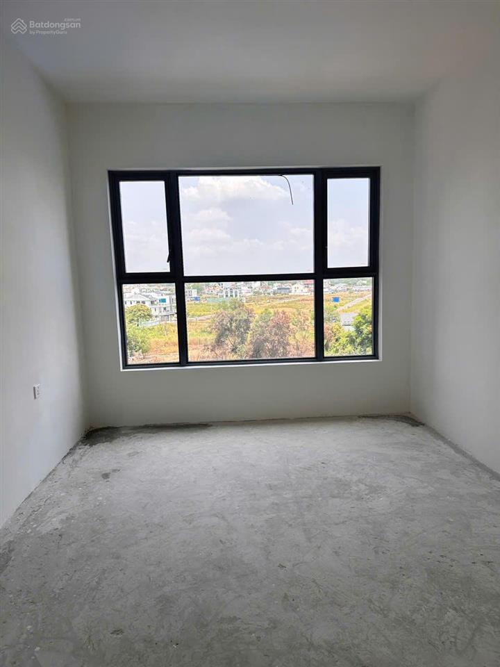 Chính chủ gửi bán căn góc 3pn diện tích lớn view hồ bơi nội khu siêu thoáng  cc celesta rise