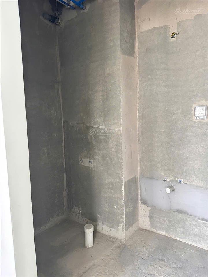 Chính chủ gửi bán căn góc 3pn diện tích lớn view hồ bơi nội khu siêu thoáng  cc celesta rise