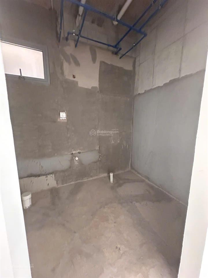 Chính chủ gửi bán nhanh căn 3pn 106m view hồ bơi giá 6.850 tỷ