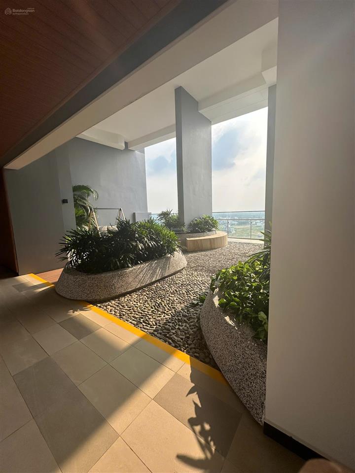 Chính chủ gửi bán căn hộ 3pn tầng sân vườn celesta rise keppel land