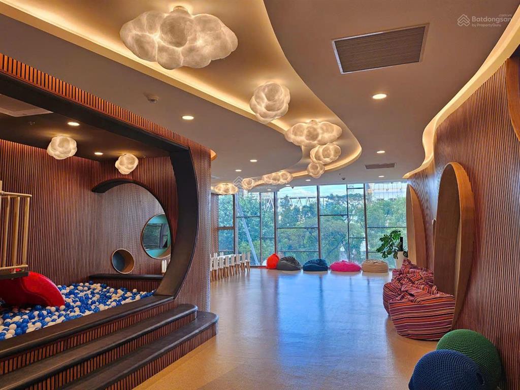 Chính chủ gửi bán căn hộ celesta rise căn góc 106m2 view hồ bơi giá tốt