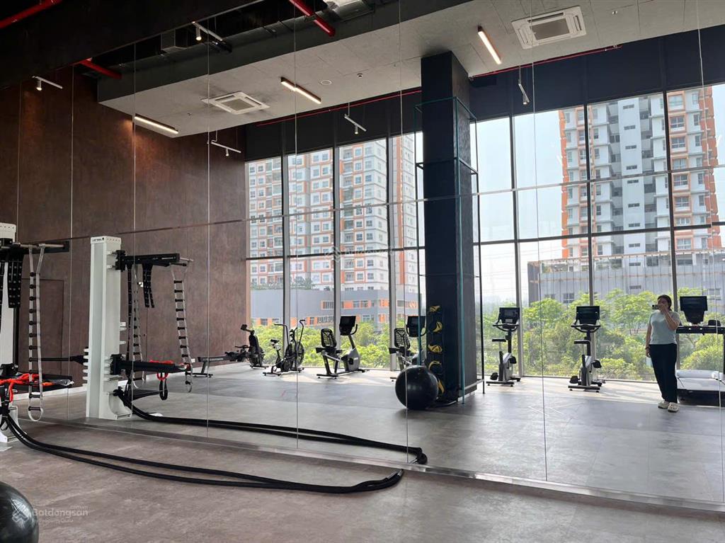 Chính chủ gửi bán căn hộ celesta rise căn góc 106m2 view hồ bơi giá tốt