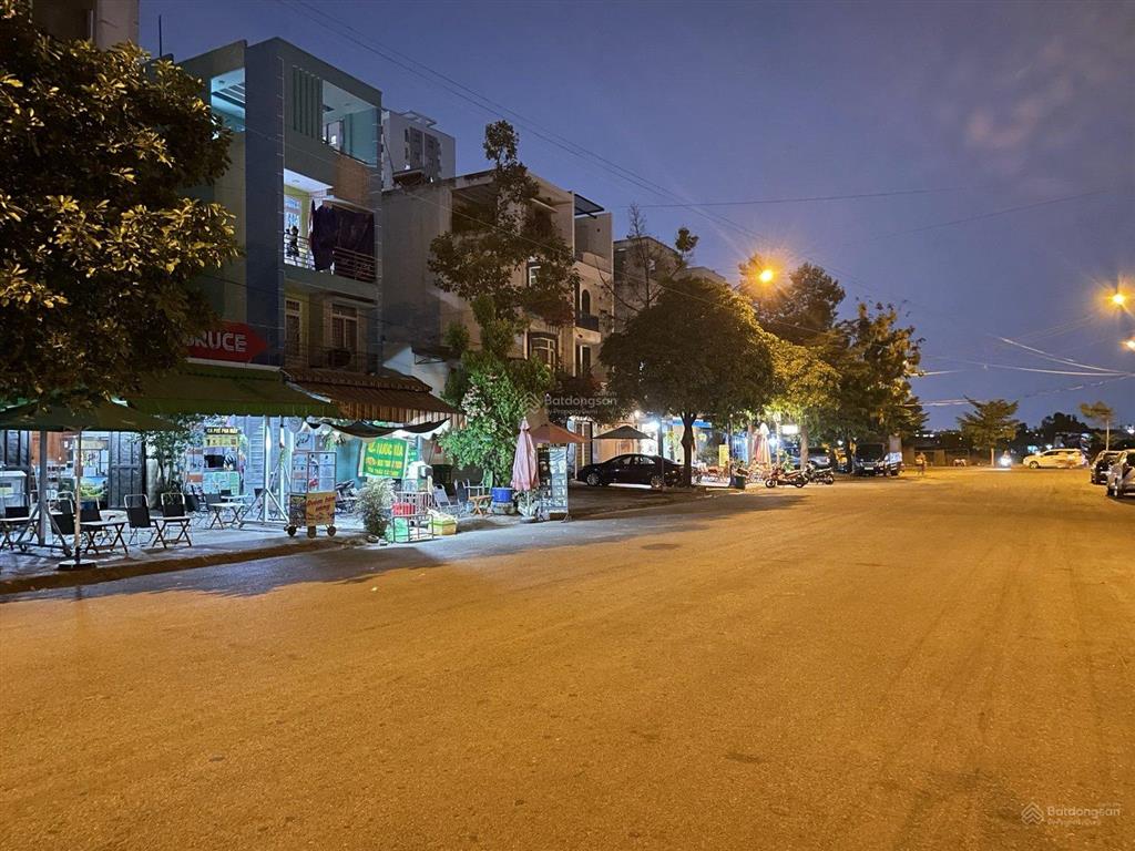 Chính chủ bán đất mặt tiền đường 30m, phường tân thới nhất, tphcm, 0862 834 ***