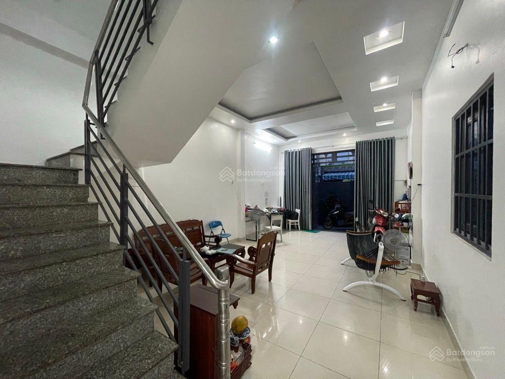 Sát hẻm xe tải thông  100m2 đông bắc, phần mềm quang trung quận 12
