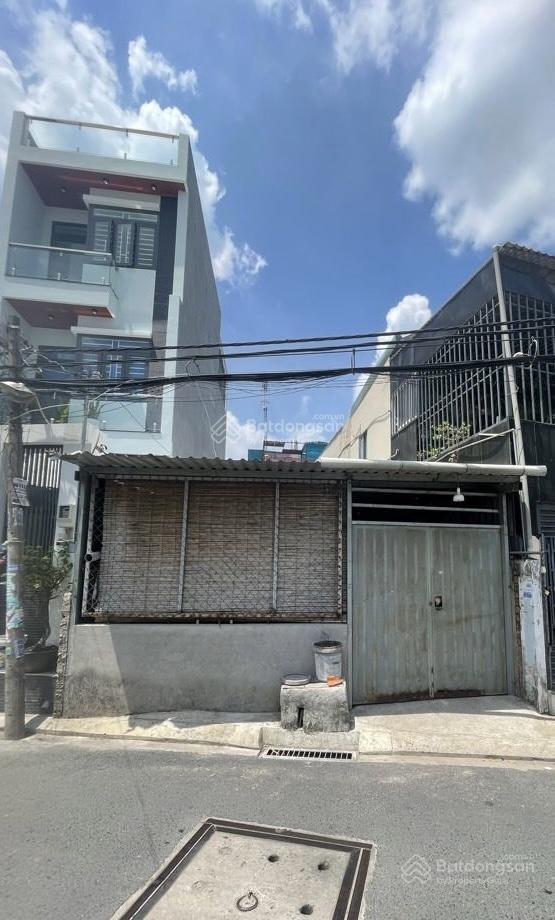 130m2  mặt tiền đường nhựa xe hơi tránh lê văn khương, hiệp thành  quận 12