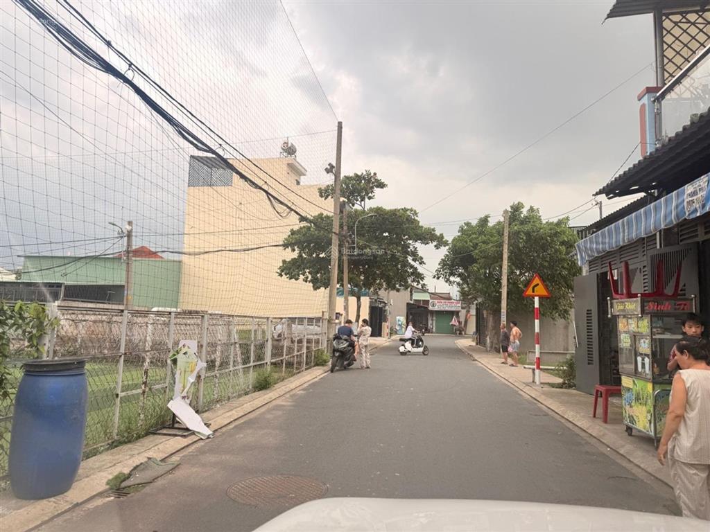 Hơn 3 tỷ 190m2  xây 5 tầng  đặng thúc vinh, hóc môn, quận 12