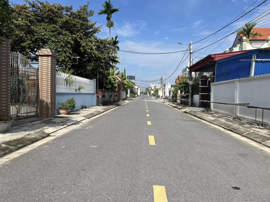 Chỉ 2,28 tỷ sở hữu lô đất đẹp trục thôn lạng côn, xã đông phương