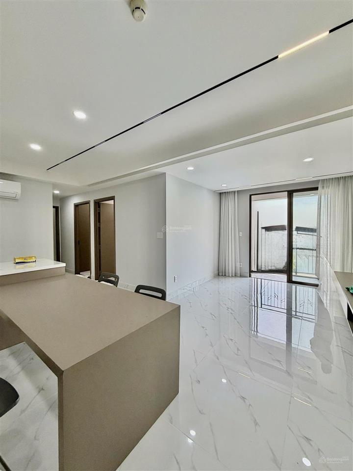Bán căn hộ 3pn saigon south 95m2 | nhà đẹp giá 8,2 tỷ  có sổ hồng