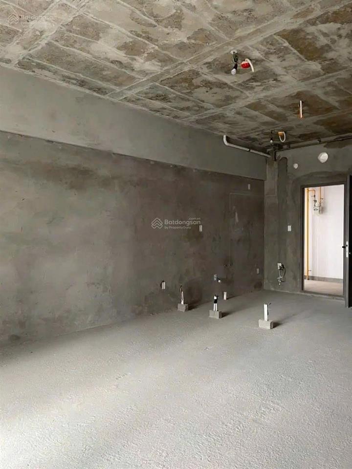 Bán saigon south residences  dt 104m2, nhà thô | giá 7,45 tỷ, đã có sổ, có ô đậu xe ôtô  lk pmh