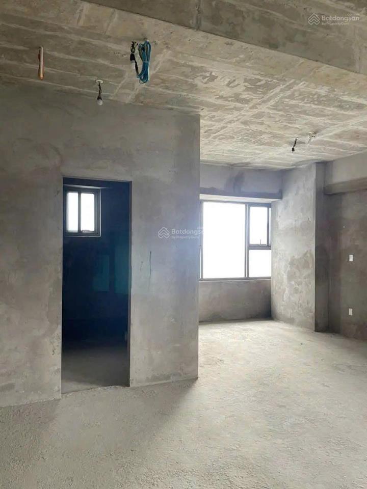 Bán saigon south residences  dt 104m2, nhà thô | giá 7,45 tỷ, đã có sổ, có ô đậu xe ôtô  lk pmh