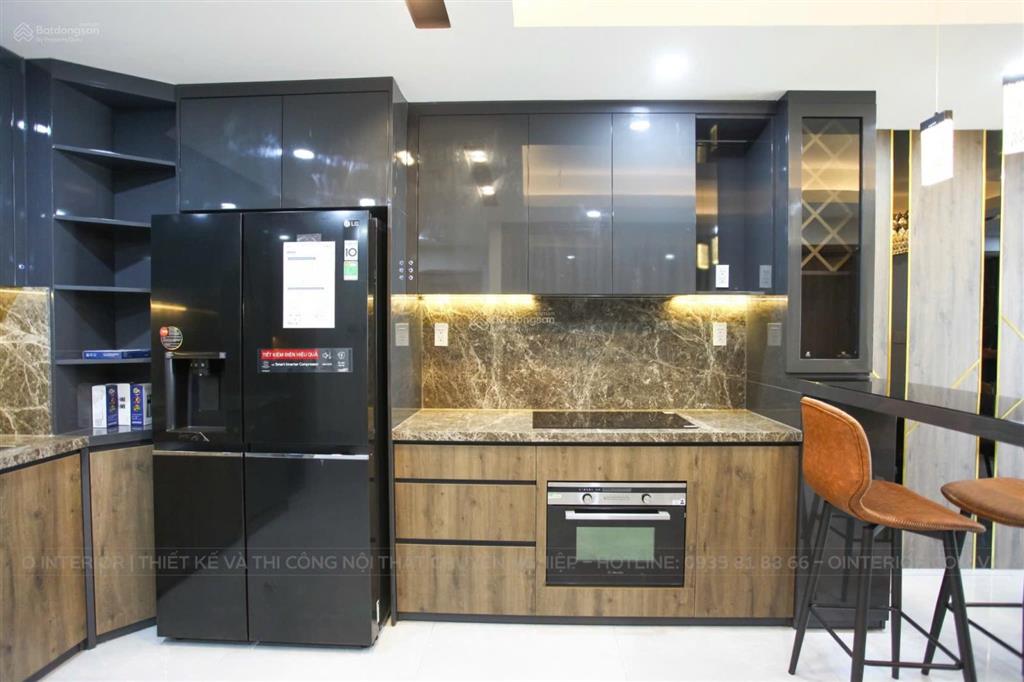 Bán nhanh căn hộ 2pn đẹp, nội thất cao cấp, 71m  5,8 tỷ saigon south, lk pmh