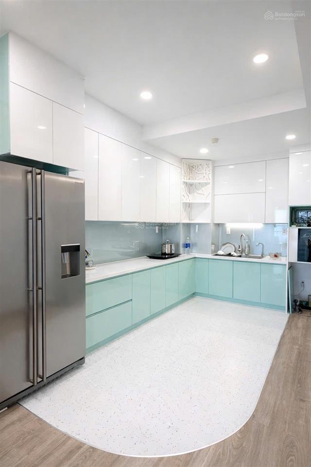 Chỉ 6,4 tỷ  bán căn hộ saigon south view sông 75m  có sổ có ô xe  lk phú mỹ hưng  hđt 18tr