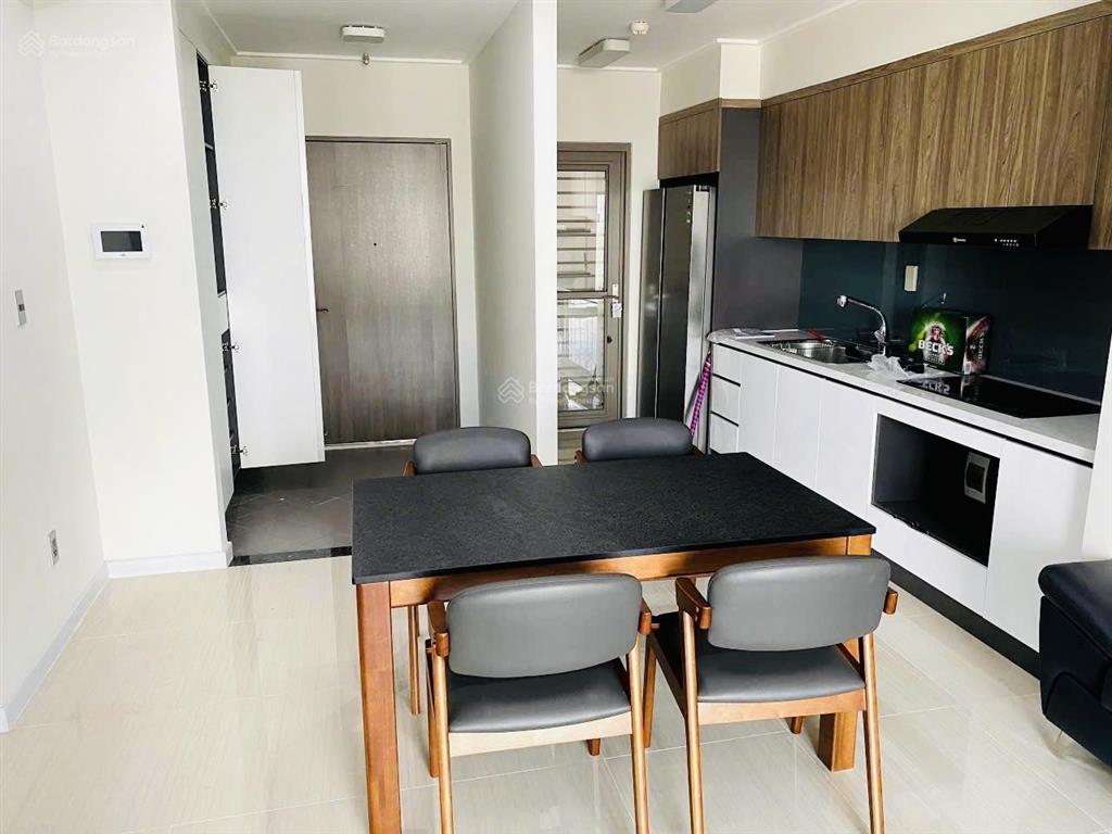 Hot bán căn hộ 3pn saigon south 104m2  có sổ, có ô xe  view nam trực diện nội khu  7,4 tỷ