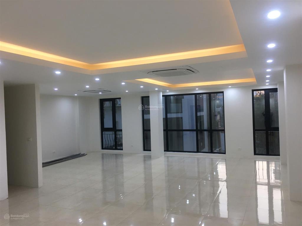 Cho thuê văn phòng mới đẹp 100m2 ở cầu giấy, giá 14 triệu/tháng