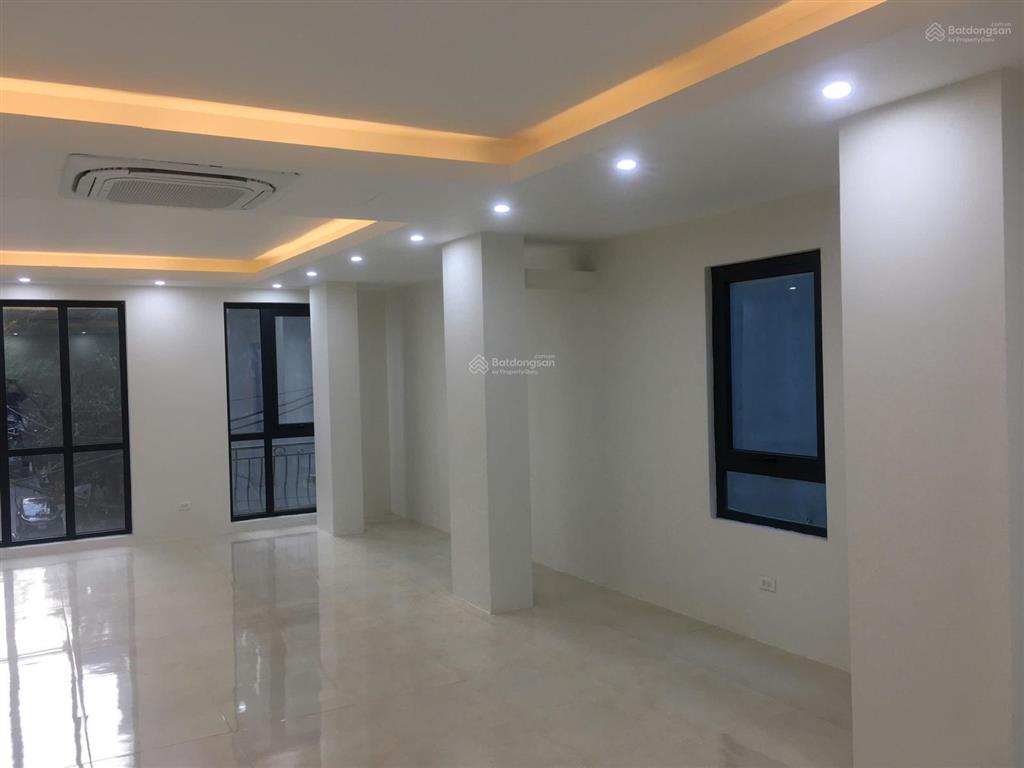 Cho thuê văn phòng mới đẹp 100m2 ở cầu giấy, giá 14 triệu/tháng