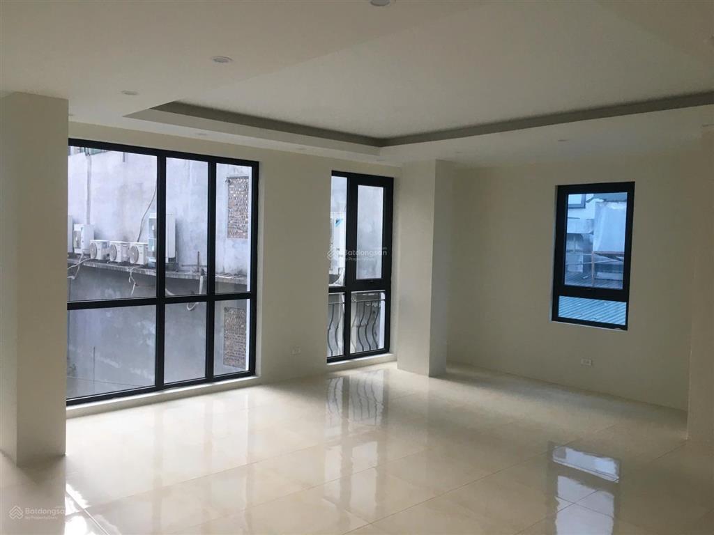 Cho thuê văn phòng mới đẹp 100m2 ở cầu giấy, giá 14 triệu/tháng