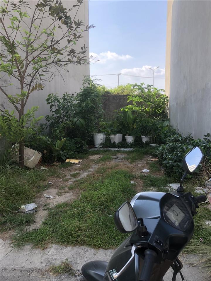 Bán đất tại đường số 990, phú hữu, quận 9, 3,5 tỷ, 63m2, giá tốt đẹp, nhiều tiện ích