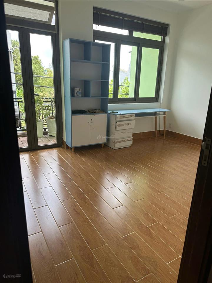 Bán biệt thự khu dân cư hưng phú liên phường phước long sổ hồng giá 19 tỷ