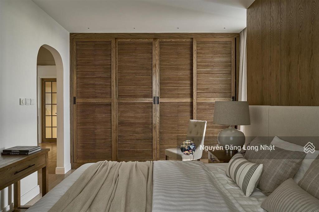 Bán nhanh căn hộ hoa hậu tại vinhomes nguyễn chí thanh, thiết kế 2pn  86m2 giá bán tốt 11.2 tỷ!