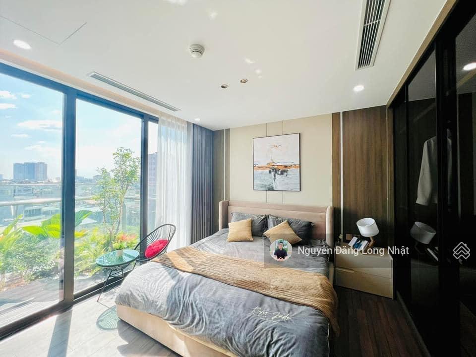 Bán gấp căn hộ ở chung cư vườn đào diện tích 60m2, 2pn, tầng trung view thoáng, giá chào bán 6.3 tỷ