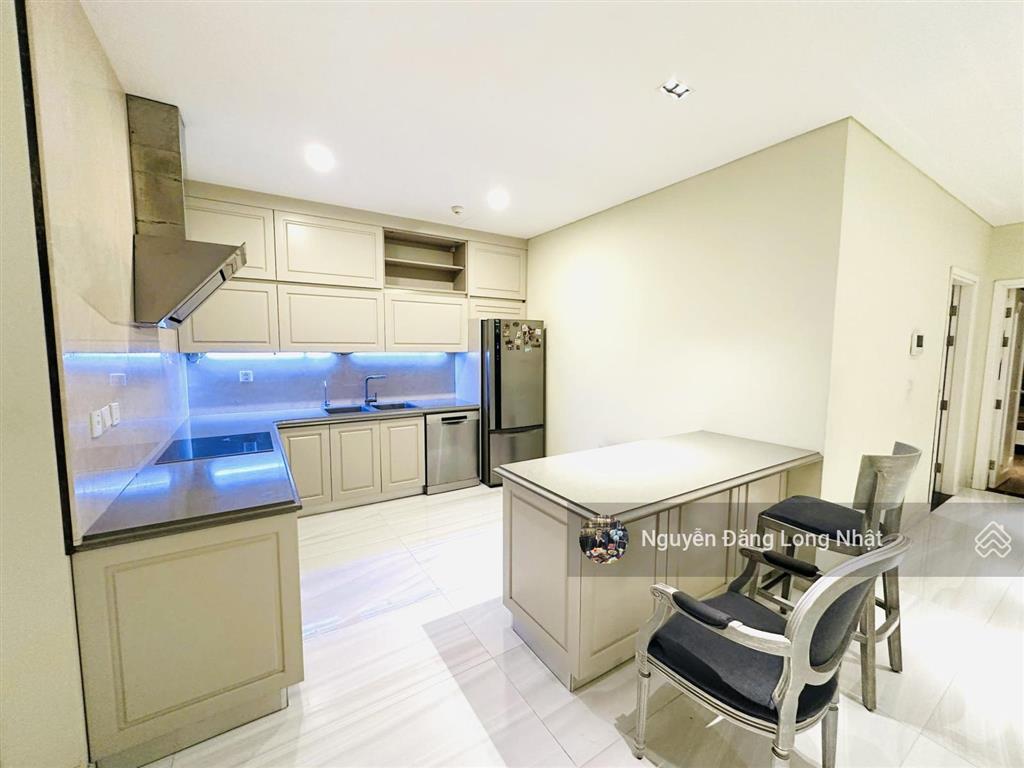 Hot! cho thuê căn hộ 4pn diện tích 160m full đồ view trực diện hồ tây d. el dorado giá tốt 50triệu