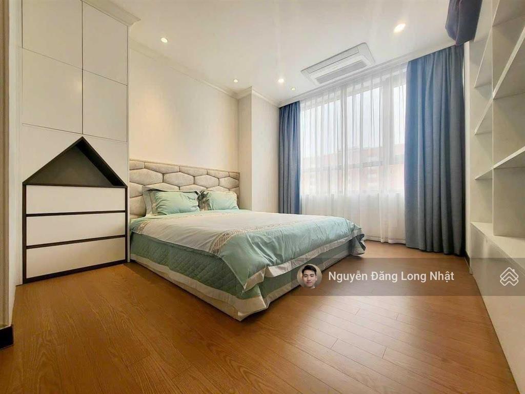 Siêu hot! bán căn hộ 84m2 2pn ở golden westlake 151 thụy khuê tầng thấp view nội khu giá tốt 10 tỷ