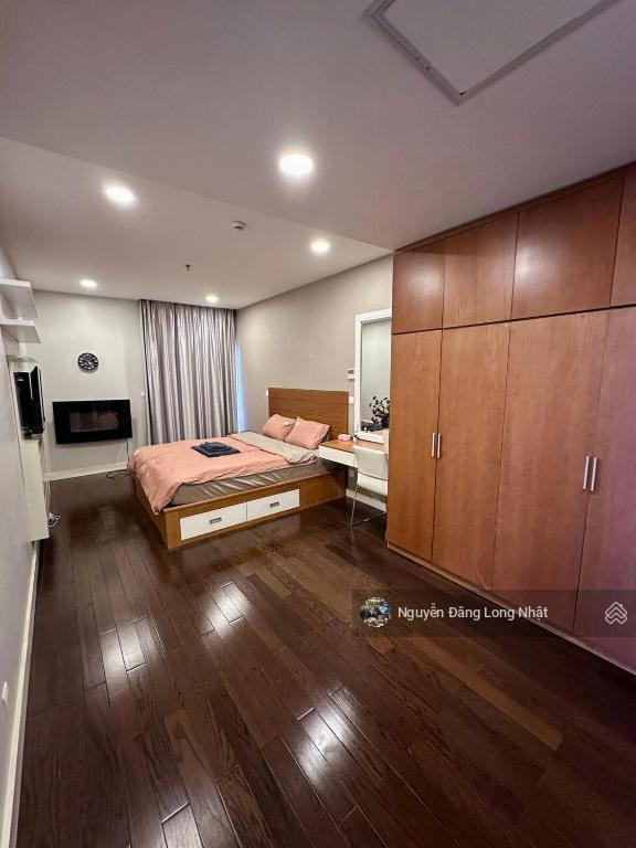 Hot! cho thuê căn góc view hồ đẹp ở lancaster núi trúc, 123m²  3pn full đồ giá tốt.  0367 867 ***
