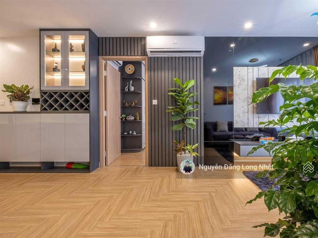 Hot! cho thuê căn hộ hoa hậu view hồ ở chung cư cao cấp d'. le roi soleil 84m2 2pn full đồ giá tốt