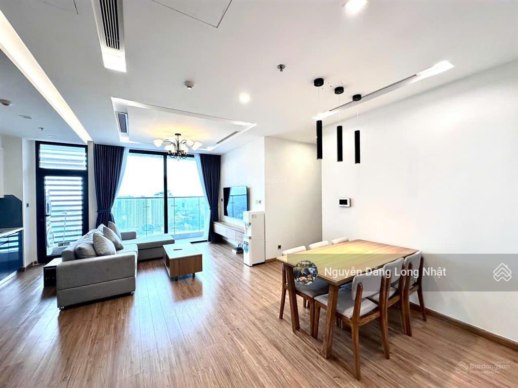 Cho thuê gấp căn hộ 3pn diện tích 109m2 full đồ đẹp vinhomes metropolis  liễu giai, giá 34 triệu !