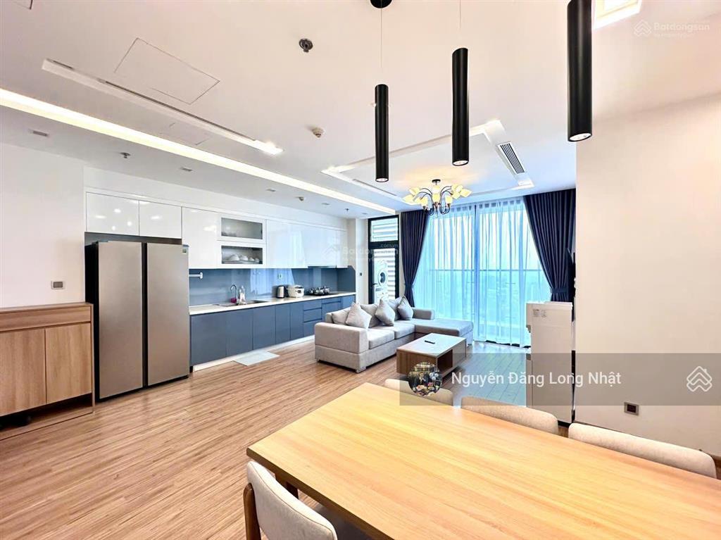 Cho thuê gấp căn hộ 3pn diện tích 109m2 full đồ đẹp vinhomes metropolis  liễu giai, giá 34 triệu !