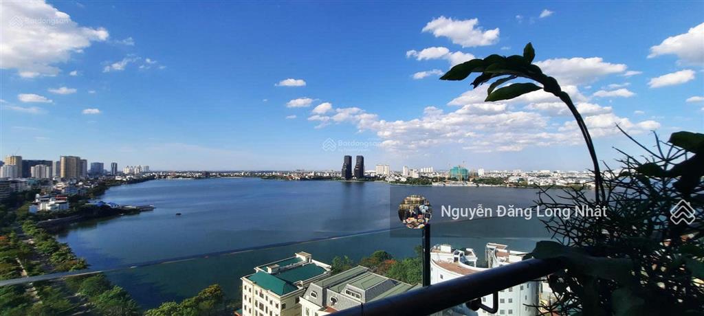 View trọn hồ tây! cho thuê căn hộ 120m2 3pn full nội thất xịn giá chỉ 20 triệu ở chung cư watermark