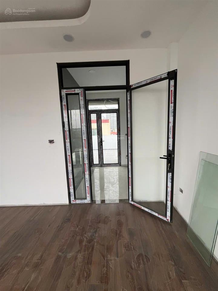 Bán gấp trước tết nhà tây mỗ 50m 5 tầng dân xây, thiết kế đẹp, oto đỗ cổng. giá 12.3 tỷ