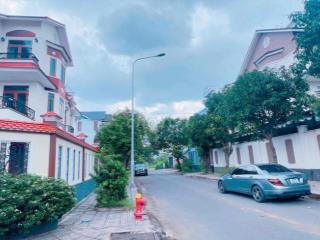 Biệt thự Căn góc Gia hoà, Khang điền Phước long