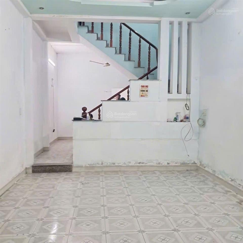 Nhà phố kdc hoàng hùng gần ngay ngã tư chiêu phường tân đông hiệp tp dĩ an