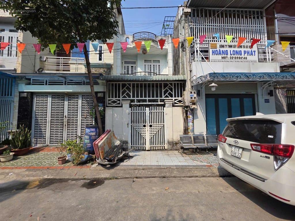 Nhà phố kdc hoàng hùng gần ngay ngã tư chiêu phường tân đông hiệp tp dĩ an